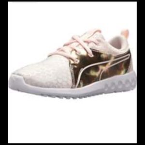 Puma Mermaid  4Y